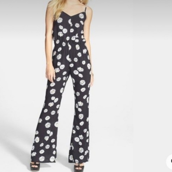 Volcom Daisy Covered Strappy Jumpsuit  - S - Picture 2 of 13